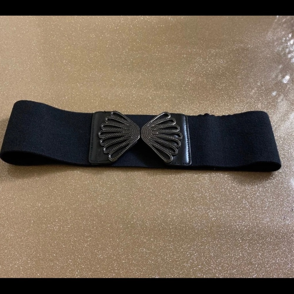 Black women belt